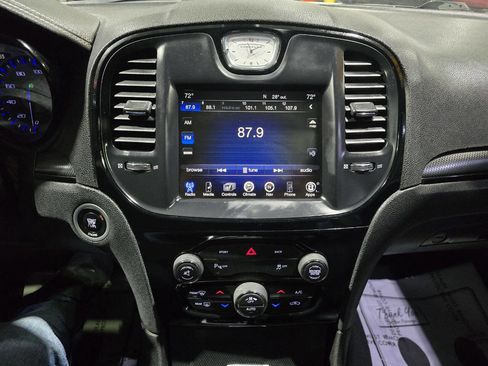 Used 2015 Chrysler 300 S w/ 300S Premium Group image 38