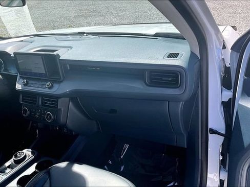 Used 2024 Ford Maverick Lariat w/ Black Appearance Package FWD image 15