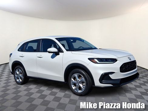 Used 2023 Honda HR-V LX image 1
