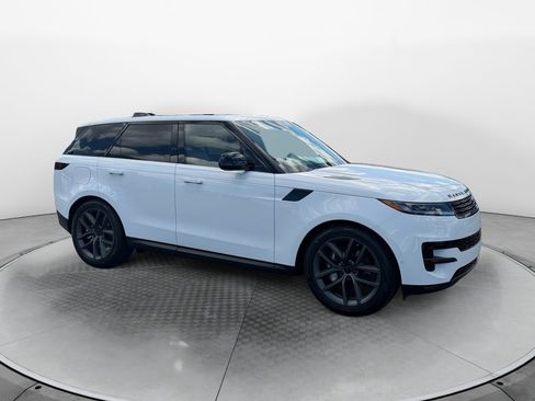 New 2026 Land Rover Range Rover Sport SE AWD/4WD image 3