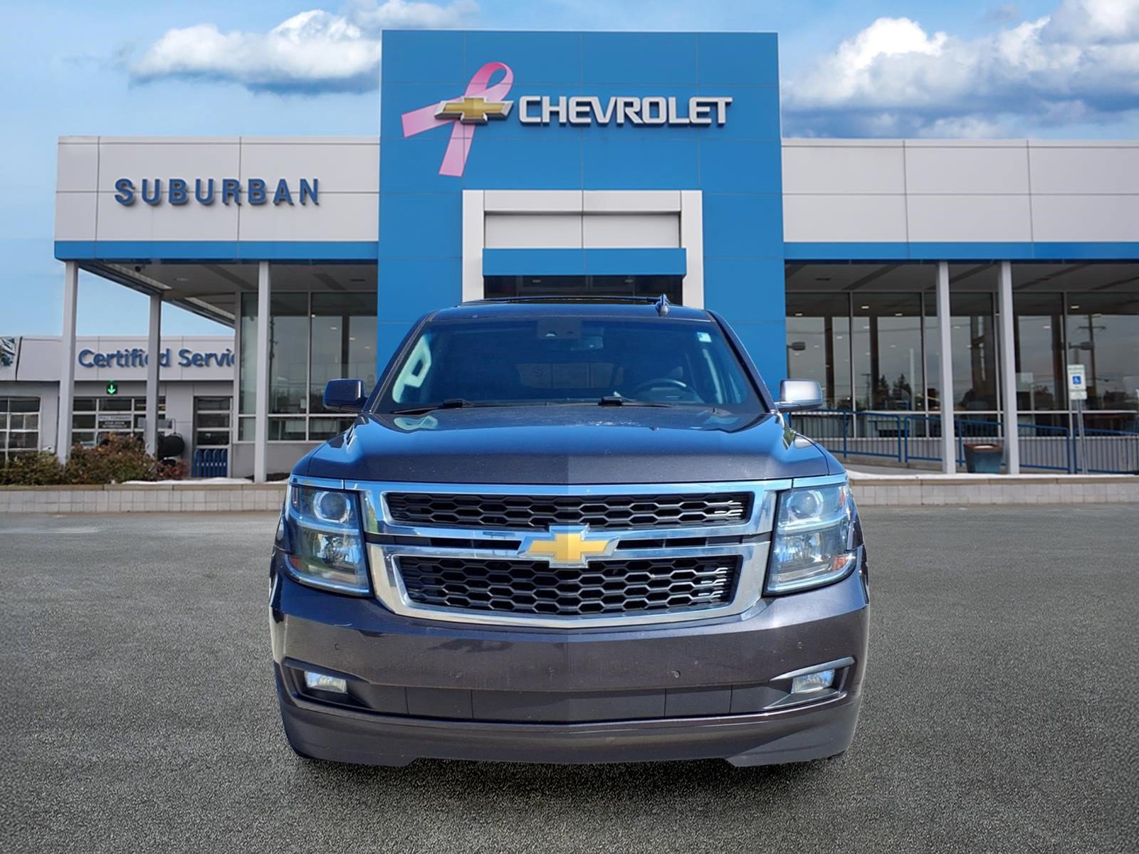 Used 2016 Chevrolet Suburban LT w/ Luxury Package AWD/4WD image 2