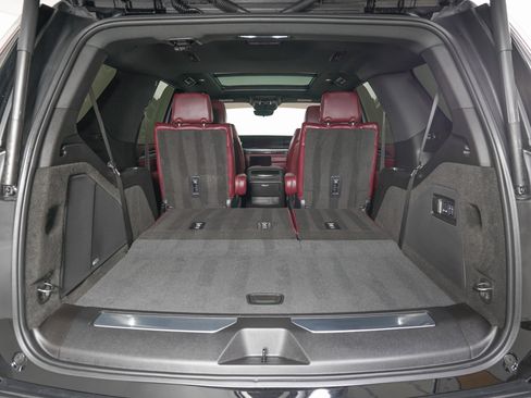 Used 2025 Cadillac Escalade Premium Luxury w/ Touring Package image 12