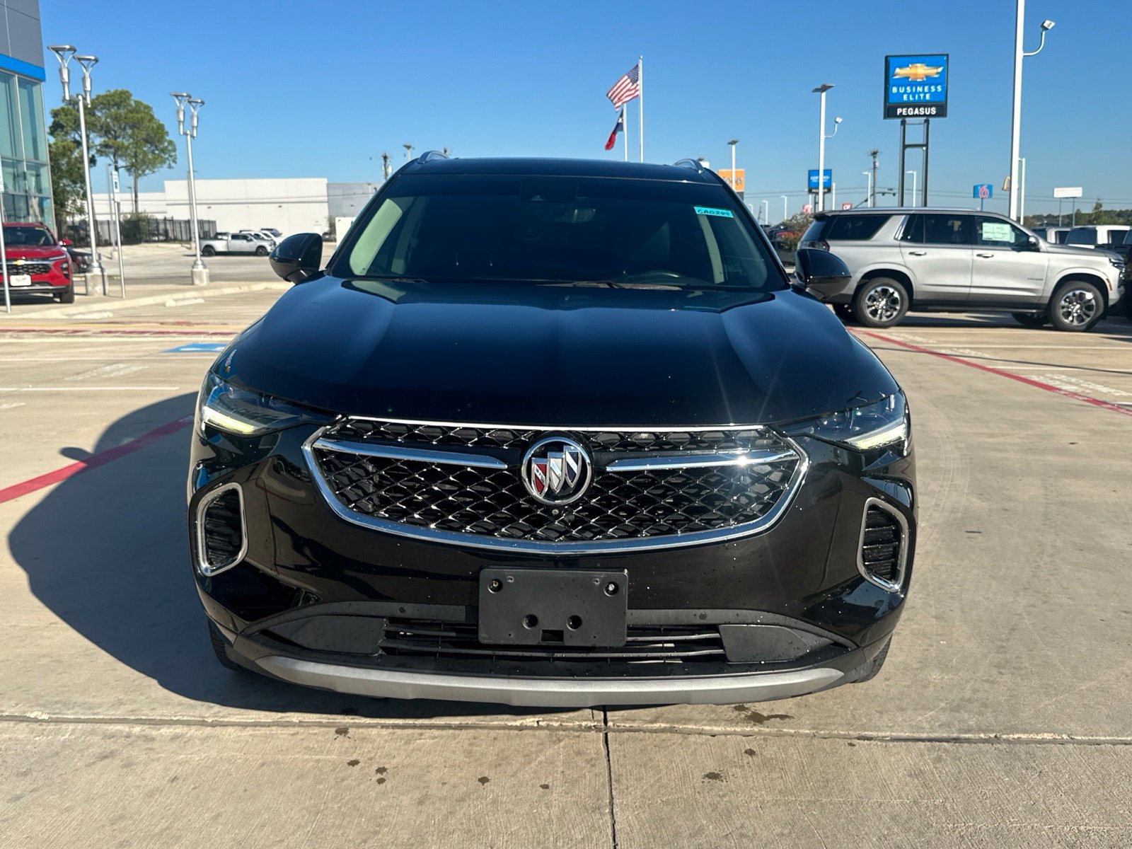 Used 2023 Buick Envision Avenir FWD image 8