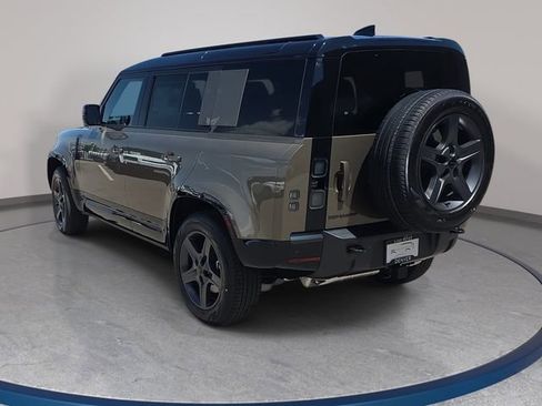 New 2026 Land Rover Defender 110 X-Dynamic SE AWD/4WD image 7