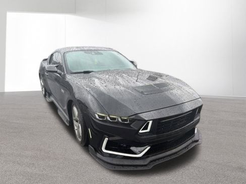 Used 2024 Ford Mustang GT RWD image 2