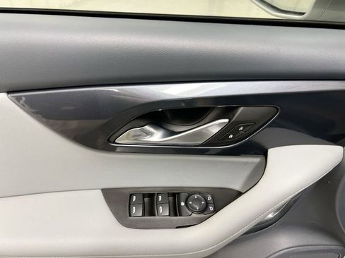 Used 2019 Chevrolet Blazer LT FWD image 20