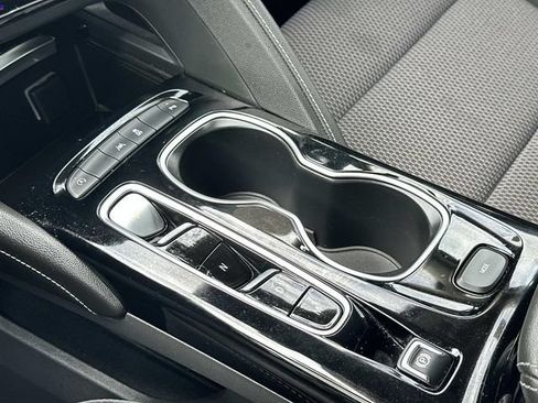 Used 2023 Buick Envision Preferred FWD image 30