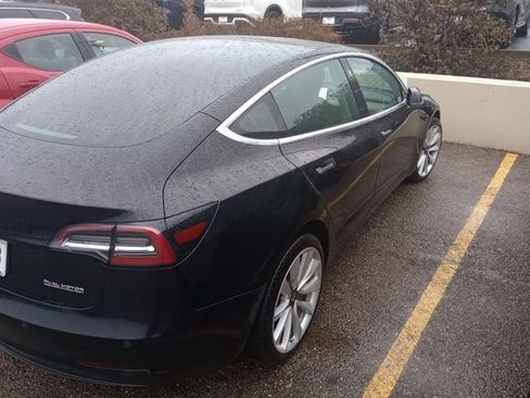 Used 2019 Tesla Model 3 Performance image 3