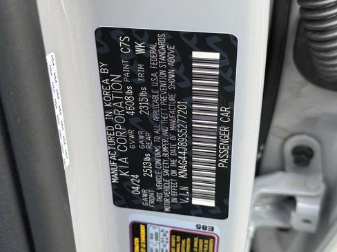 Used 2025 Kia K5 GT FWD image 30