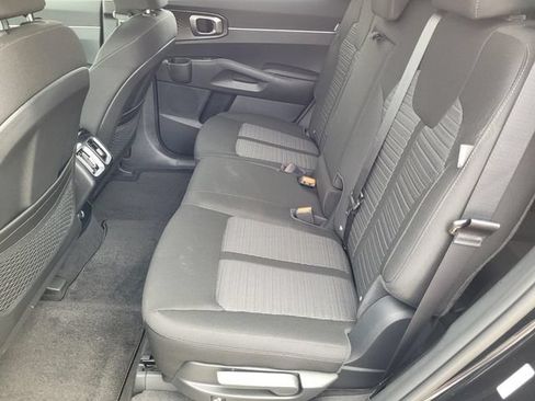 New 2026 Kia Sorento LX FWD image 10