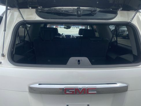 Used 2017 GMC Yukon XL Denali w/ Open Road Package image 21