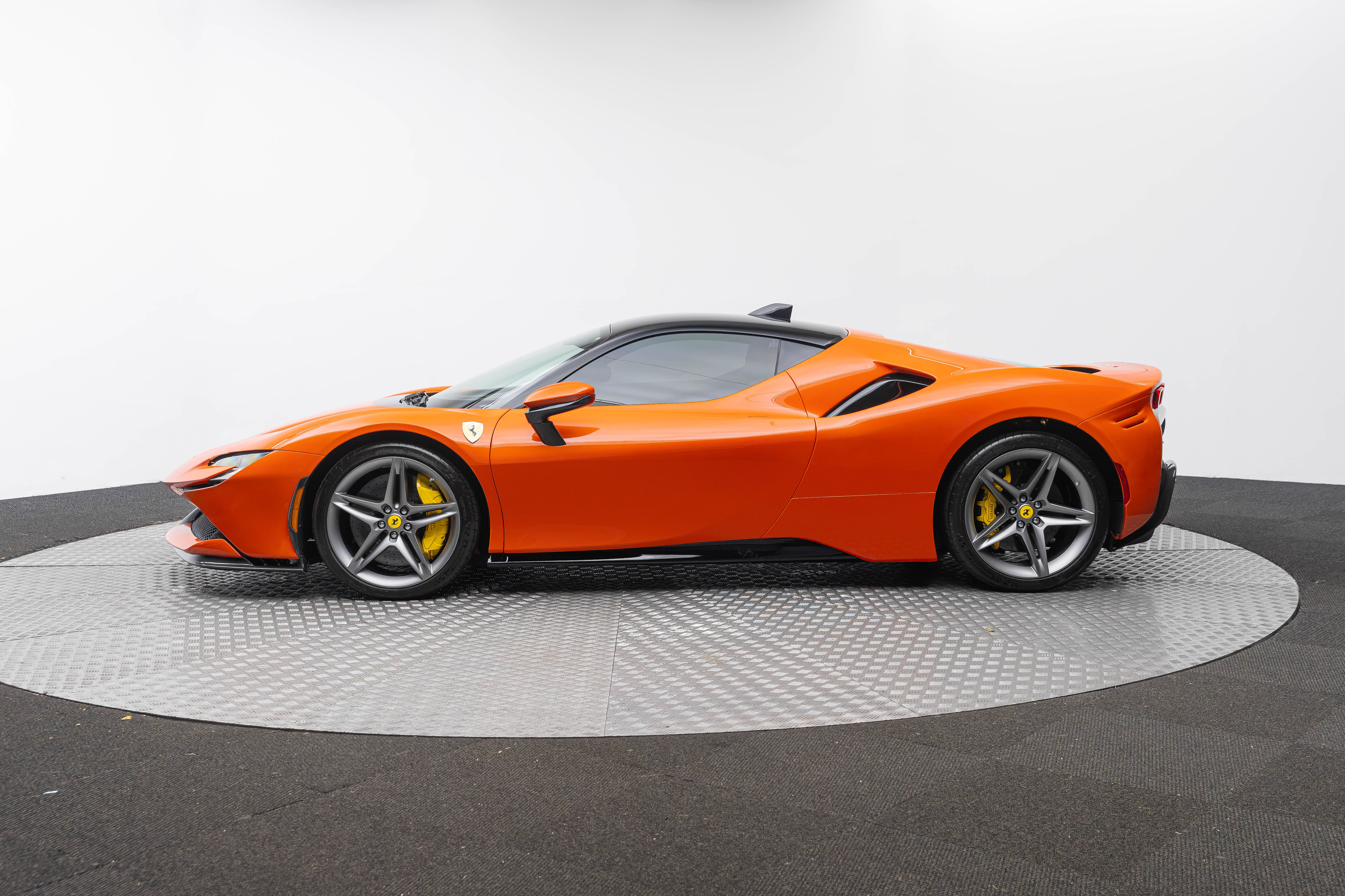 Certified 2023 Ferrari SF90 Stradale AWD/4WD image 2