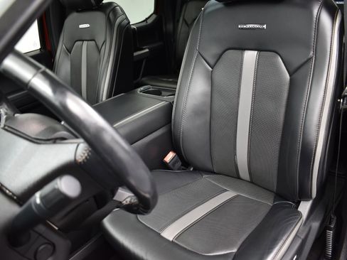 Used 2019 Ford F250 Platinum w/ Platinum Ultimate Package image 20