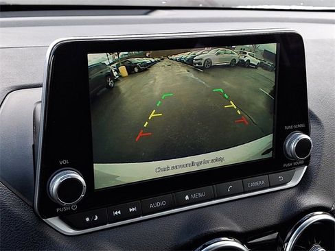 Used 2023 Nissan Sentra SV image 18