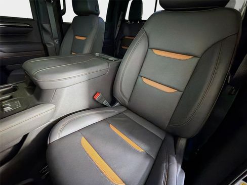 Certified 2026 GMC Sierra 1500 AT4 w/ AT4 Premium Package AWD/4WD image 11