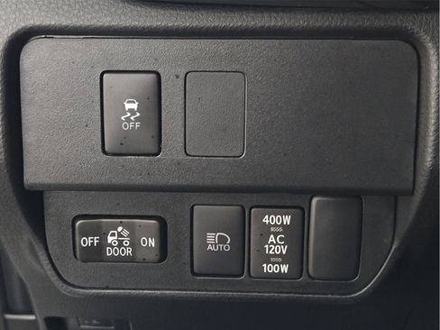 Used 2023 Toyota Tacoma TRD Sport w/ Technology Package RWD image 27