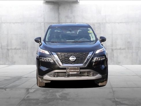 Certified 2023 Nissan Rogue S image 4