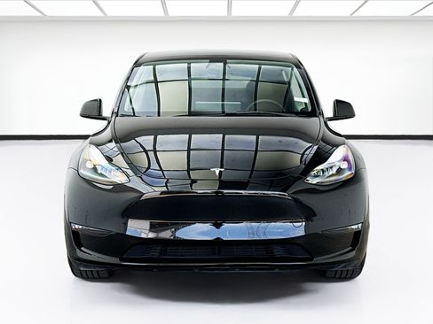 Used 2023 Tesla Model Y Performance AWD/4WD image 2