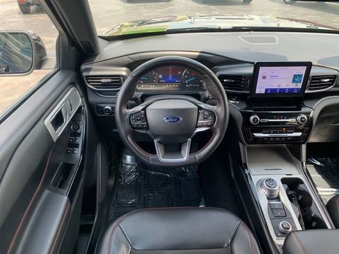 Used 2023 Ford Explorer ST-Line AWD/4WD image 17