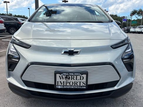 Used 2022 Chevrolet Bolt LT w/ Driver Confidence Package image 25