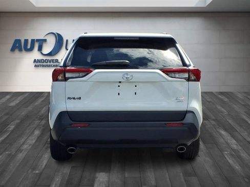 Used 2024 Toyota RAV4 XLE AWD/4WD image 6