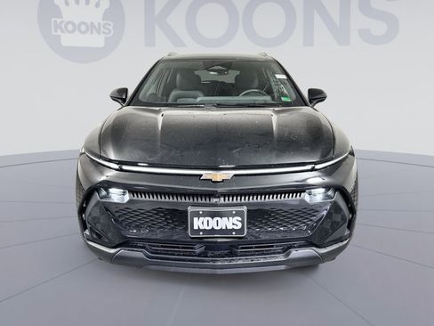 New 2026 Chevrolet Traverse LT image 11