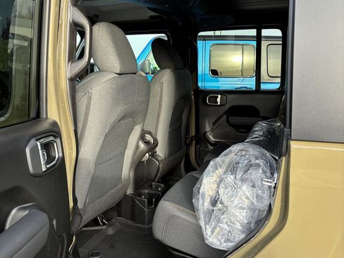 New 2026 Jeep Gladiator Willys image 7