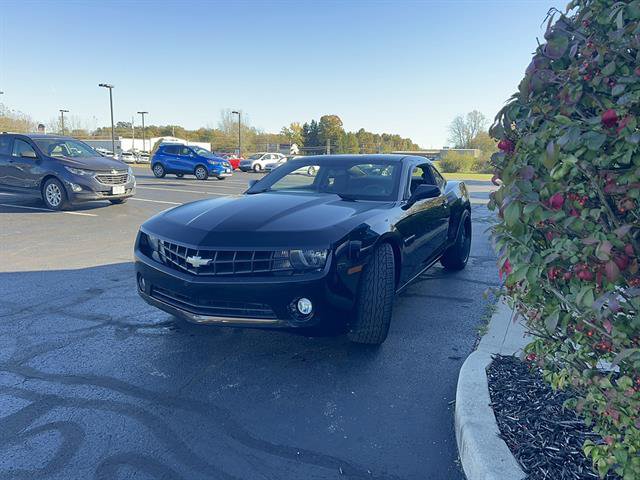 Used 2012 Chevrolet Camaro LT RWD image 3