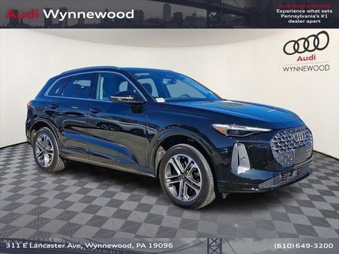 Certified 2025 Audi Q5 Premium w/ Premium Plus AWD/4WD image 1