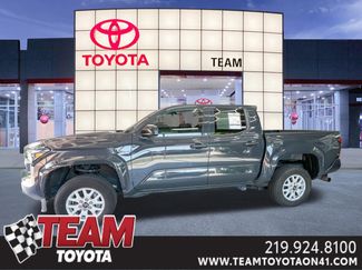 Used 2025 Toyota Tacoma SR AWD/4WD video 1