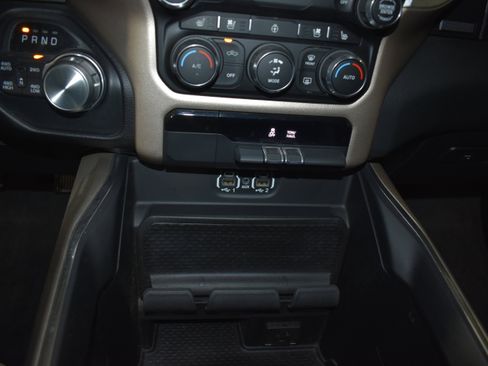 Used 2020 RAM 1500 Laramie image 18