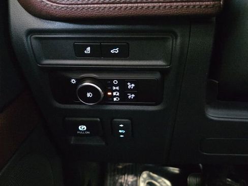 Used 2023 Ford Expedition Max Limited image 29