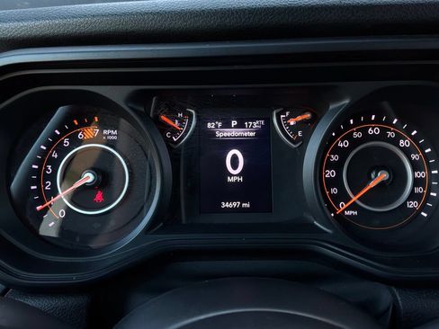 Used 2025 Jeep Wrangler Unlimited Sport AWD/4WD image 38