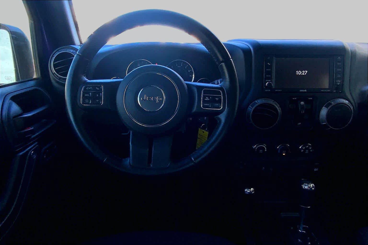 Used 2018 Jeep Wrangler Unlimited Sport S AWD/4WD image 6
