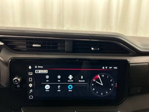 Used 2025 GMC Sierra 2500 Denali w/ Denali Reserve Package AWD/4WD image 14