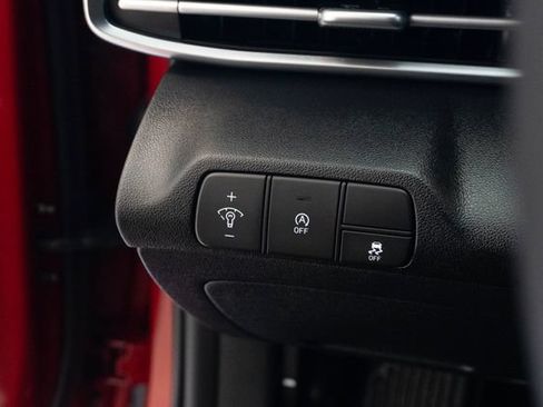 Used 2024 Hyundai Elantra SE FWD image 16