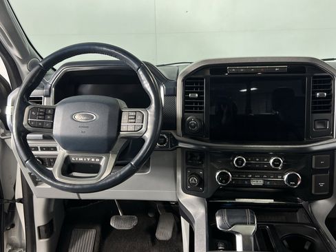 Used 2021 Ford F150 Limited image 16