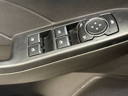 New 2025 Ford Escape SE w/ PHEV Premium Package image 29