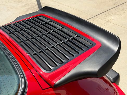 Used 1989 Porsche 911 Carrera RWD image 18