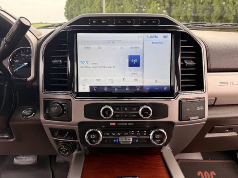 Used 2022 Ford F250 King Ranch w/ King Ranch Ultimate Package AWD/4WD image 14