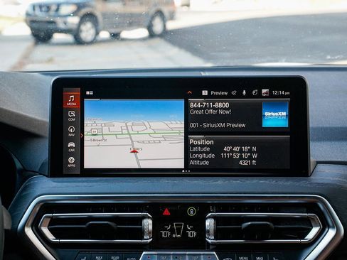 Used 2023 BMW X4 xDrive30i w/ Premium Package image 14