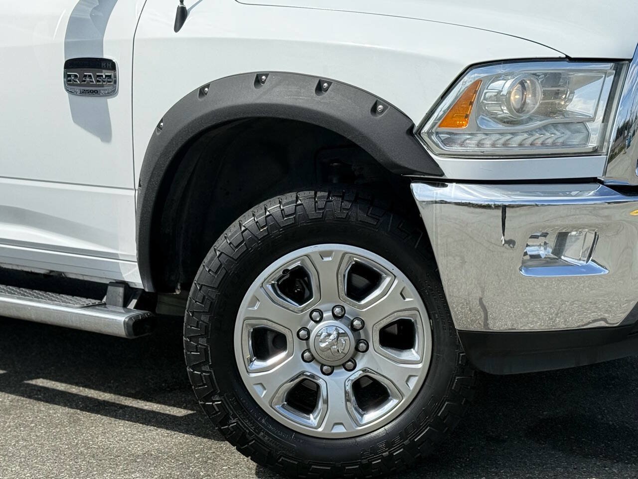 Used 2015 RAM 2500 Limited AWD/4WD image 56