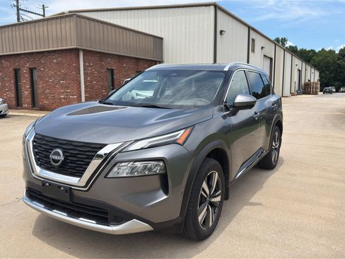 Certified 2023 Nissan Rogue Platinum w/ Platinum Premium Package AWD/4WD image 7