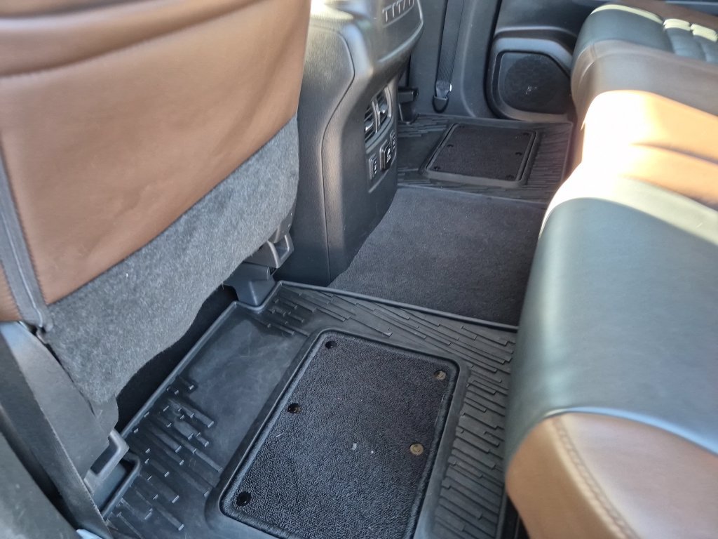 Used 2016 Nissan Titan Platinum Reserve RWD image 32