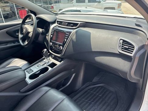 Used 2024 Nissan Murano SV w/ SV Midnight Edition Package FWD image 12
