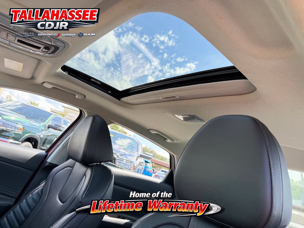 Used 2024 Hyundai Elantra Limited FWD image 29