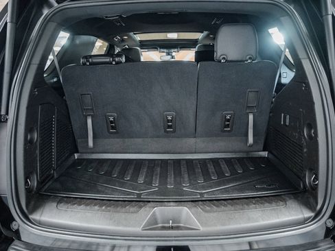 Used 2021 GMC Yukon SLT image 25