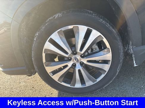 Used 2022 Subaru Ascent Touring image 12