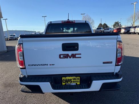 Used 2018 GMC Canyon All Terrain w/ Trailering Package image 7