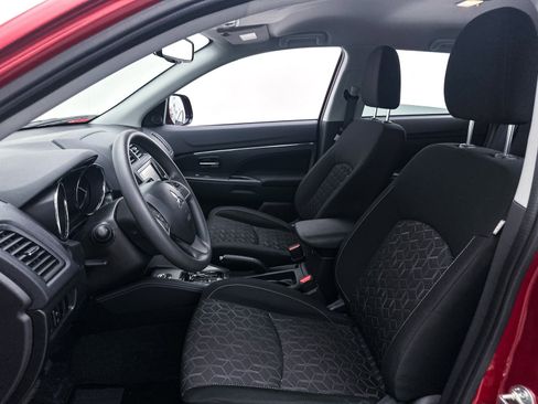 Used 2024 Mitsubishi Outlander Sport ES image 17